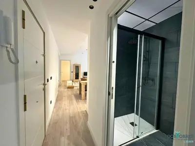 Un baño de Dos Torres Las Canteras