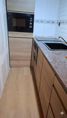 Una cocina o zona de cocina en Ibón de Catieras