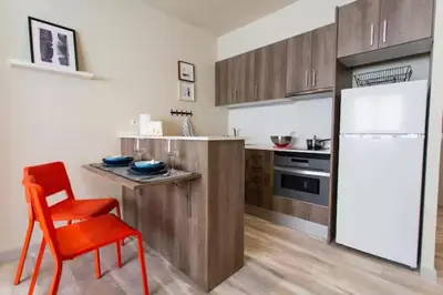 Una cocina o zona de cocina en Apartamento estudio céntrico Vielha