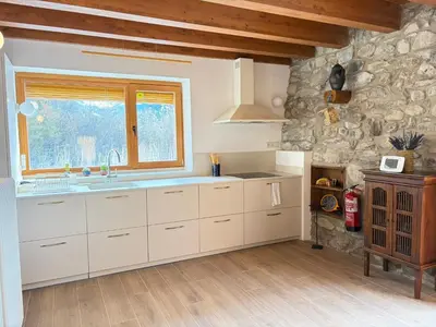 Una cocina o zona de cocina en Borda del Llano