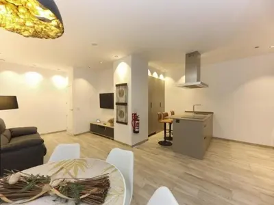Una cocina o zona de cocina en Apartamento Domus Halo by Clabao