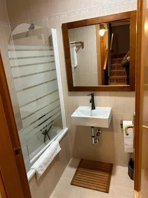 Un baño de Chalet Hoz de Jaca