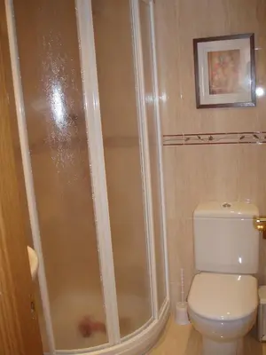 Un baño de Apartamento Lamatriz Dequin Edificio Sayo 8