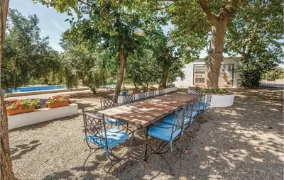 Jardín al aire libre en Awesome Home In Riudoms