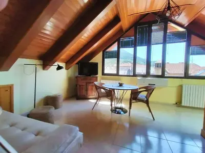 Zona de estar de La Lucana Ordesa Ainsa apartamento