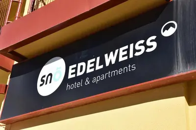 Certificado, premio, señal o documento que está expuesto en Hotel SNÖ Edelweiss