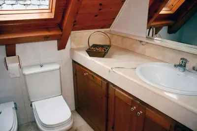Un baño de Desde Ton II
