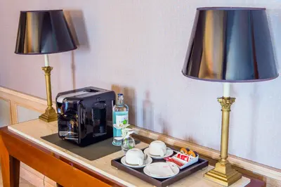 Comida en o cerca de este hotel