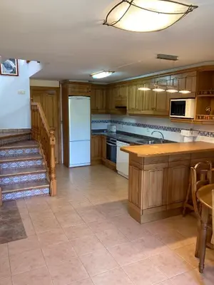 Una cocina o zona de cocina en Casa Encuentra, en el Pirineo al lado de Ainsa