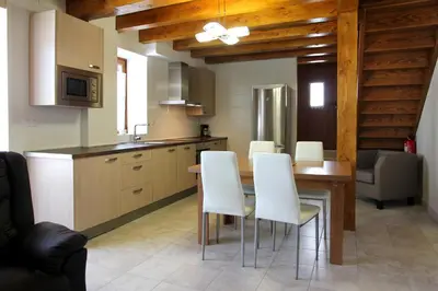 Una cocina o zona de cocina en Casa Rural Primorena Txiki