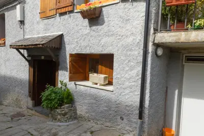 Edificio en el que se encuentra el albergue