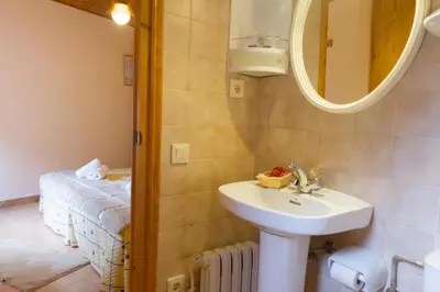 Un baño de Hostal Aiguamog