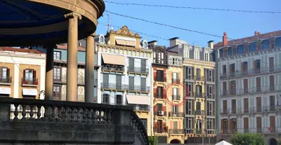 Edificio en el que se encuentra el apartamento
