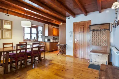 Plano de Gessa Luxury Apartments - parking y guardaski en Vall de Ruda