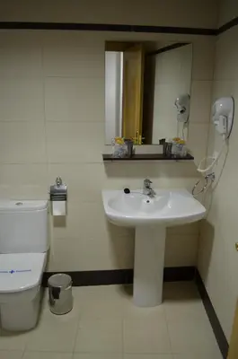 Un baño de Casa Palacio de los Sitios