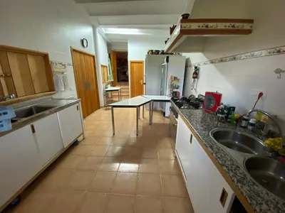 Una cocina o zona de cocina en Bilanayur