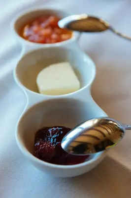 Comida en o cerca de este hotel