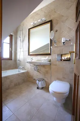Un baño de Hotel El Juglar