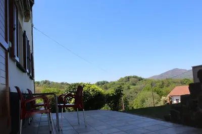 Vista general de una montaña o vista desde el apartamento