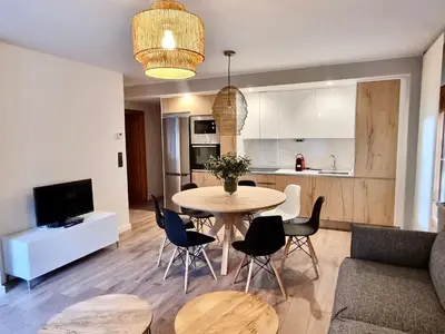Una cocina o zona de cocina en Apartamentos LCR Boutique, LCR Suites y LCR Los Valles