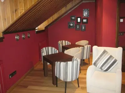 Zona de estar de Hotel Casbas