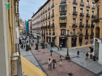Clientes alojados en Dos Torres Retiro Urbano en Alfonso I