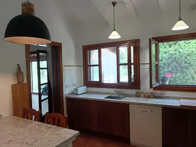 Una cocina o zona de cocina en Villa Claudine