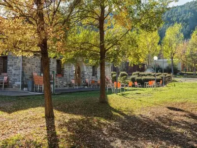 Jardín al aire libre en Camping Valle de Hecho