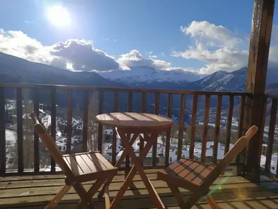 Vista general de una montaña o vista desde el apartamento