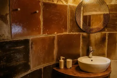Un baño de Casa amb llar de foc i vistes a la vall - Cal Valeriet