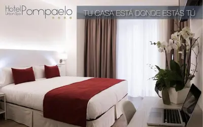 Cama o camas de una habitación en Hotel Pompaelo Plaza del Ayuntamiento & Spa