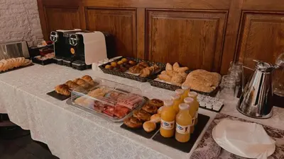Comida en o cerca de este hostal o pensión