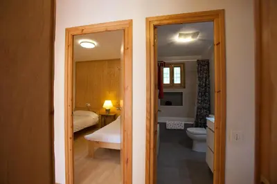 Un baño de La Caseta del bosc de Sort