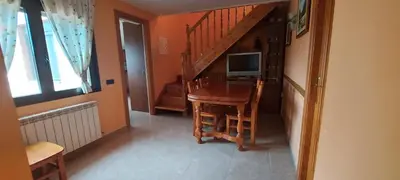 Una televisión o centro de entretenimiento en Casa Féliz duplex y apartamento Rural