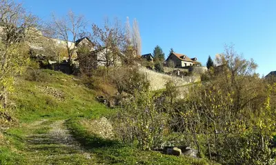 Paisaje cerca of this country house