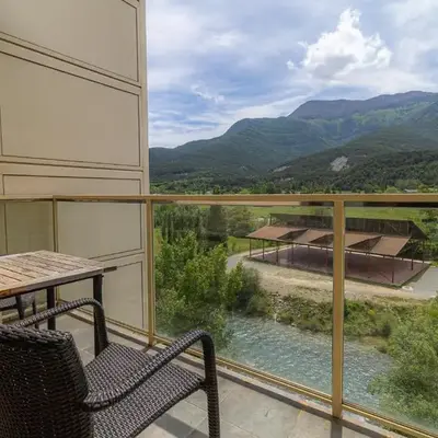 HOSTAL RIO ARA BELLOSTA by Vivere Stays