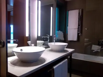 Un baño de Hotel Alfonso
