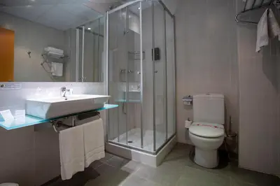 Un baño de Hotel Salvevir