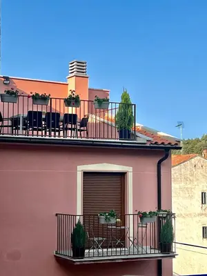 Un balcón o terraza de Apartamentos La Flor