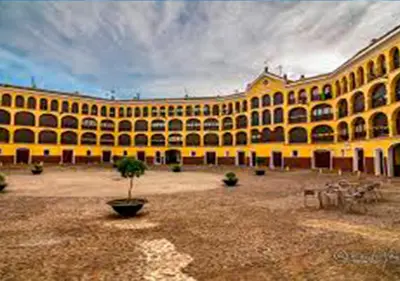 Edificio en el que se encuentra el apartamento