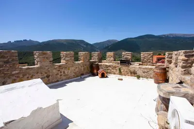 Vista general de una montaña o vista desde the country house