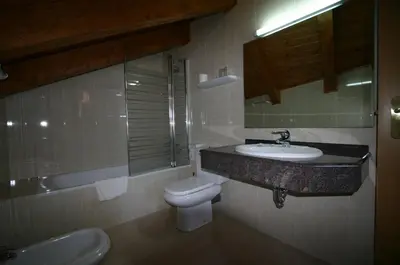 Un baño de Hotel Can Mestre