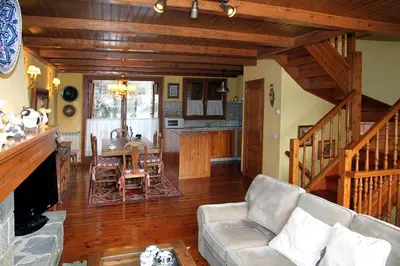 Zona de estar de Bagergue casa aranesa