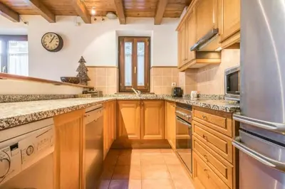 Una cocina o zona de cocina en Prat deth Pas by SeaMount Rentals