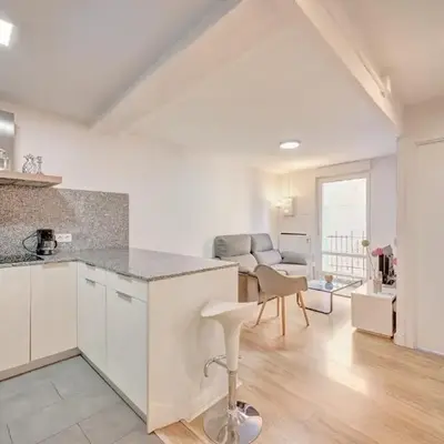 Apartamento Zure Etxea by Clabao