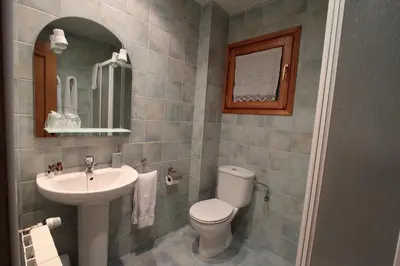 Un baño de El Pedrís
