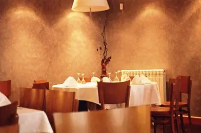 Un restaurante o sitio para comer en Hostal Rural Haizea