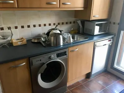 Una cocina o zona de cocina en Apartamento esquí y golf Las Margas