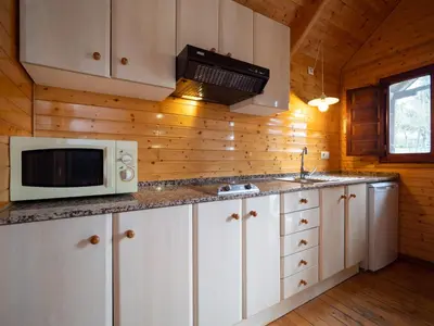 Una cocina o zona de cocina en Centro de Vacaciones Morillo de Tou - Ainsa