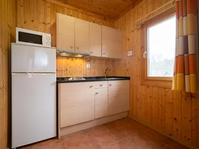 Una cocina o zona de cocina en Centro de Vacaciones Morillo de Tou - Ainsa
